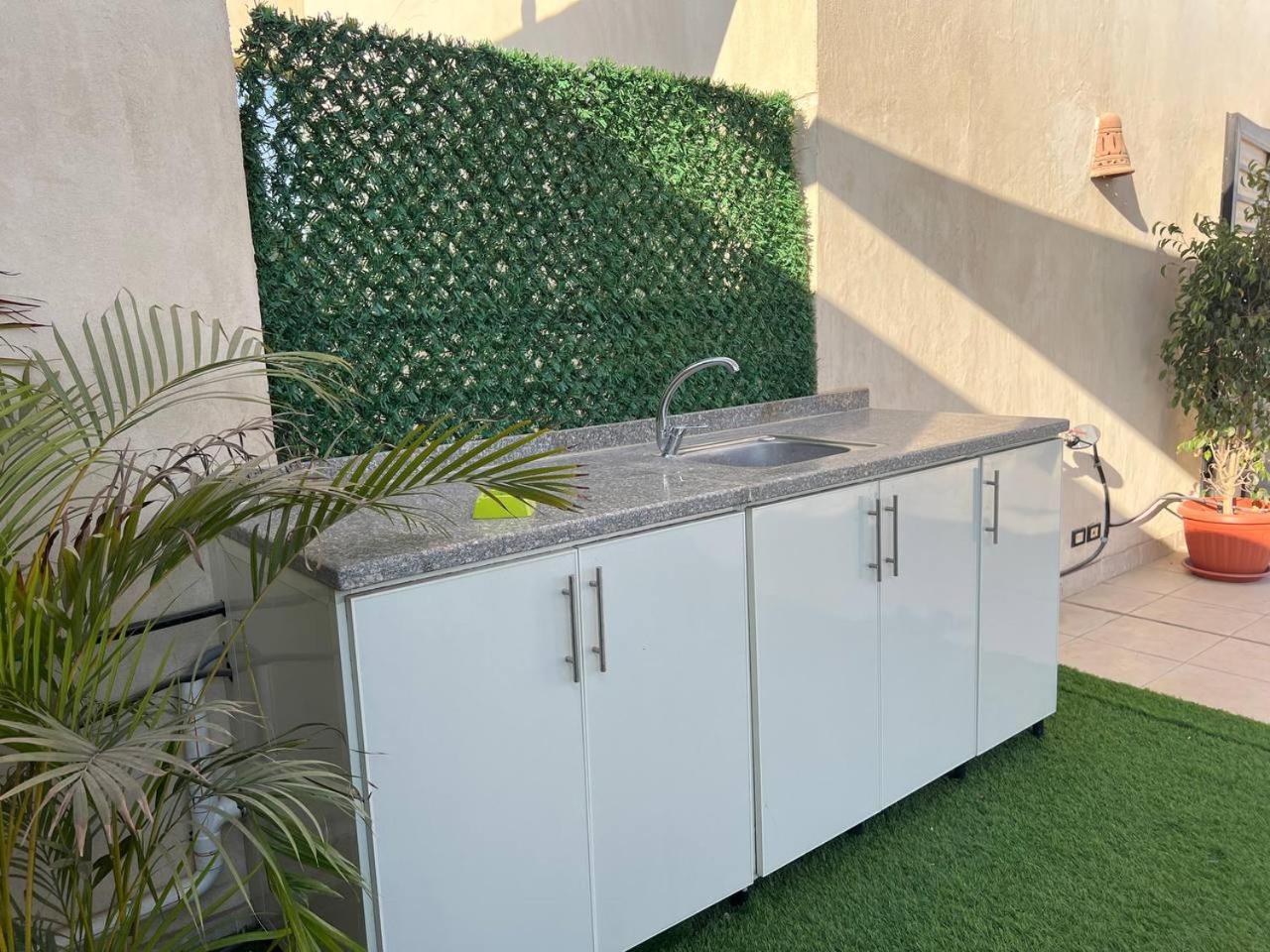 Paradise Studios Sheikh Zayed City Exterior foto